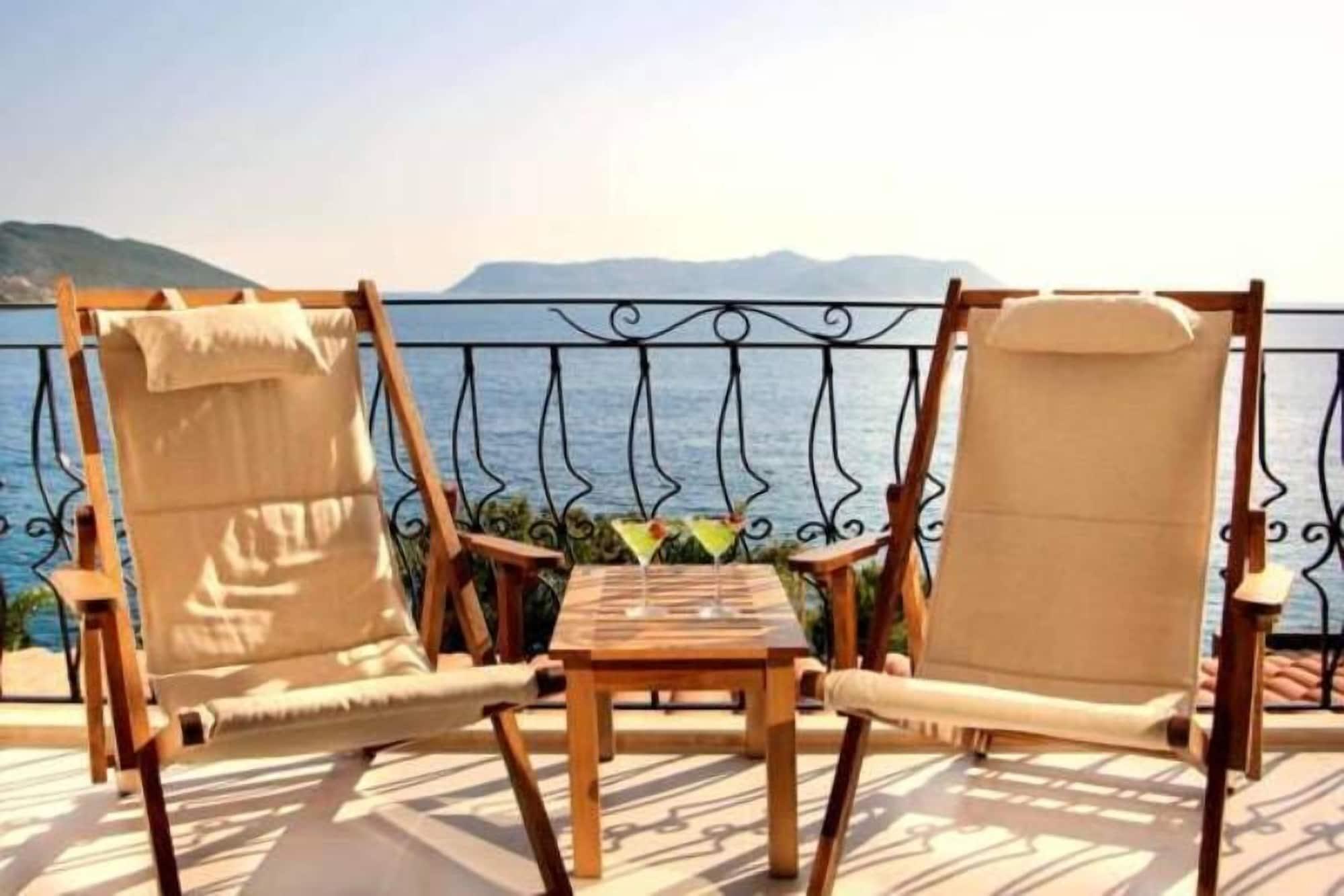 Nur Beach Hotel Kaş Ngoại thất bức ảnh