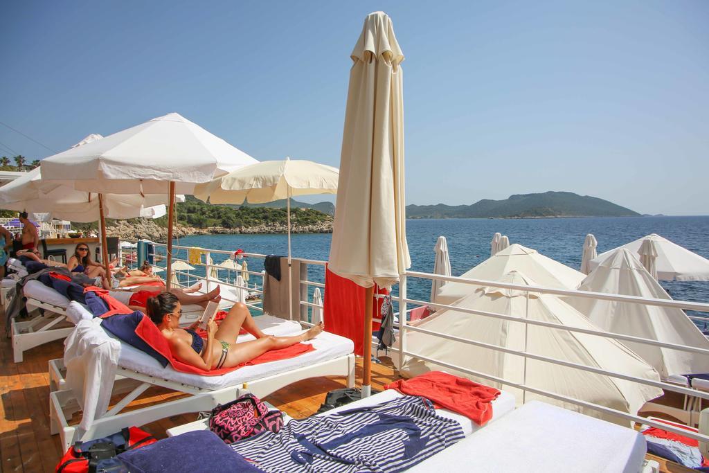 Nur Beach Hotel Kaş Ngoại thất bức ảnh