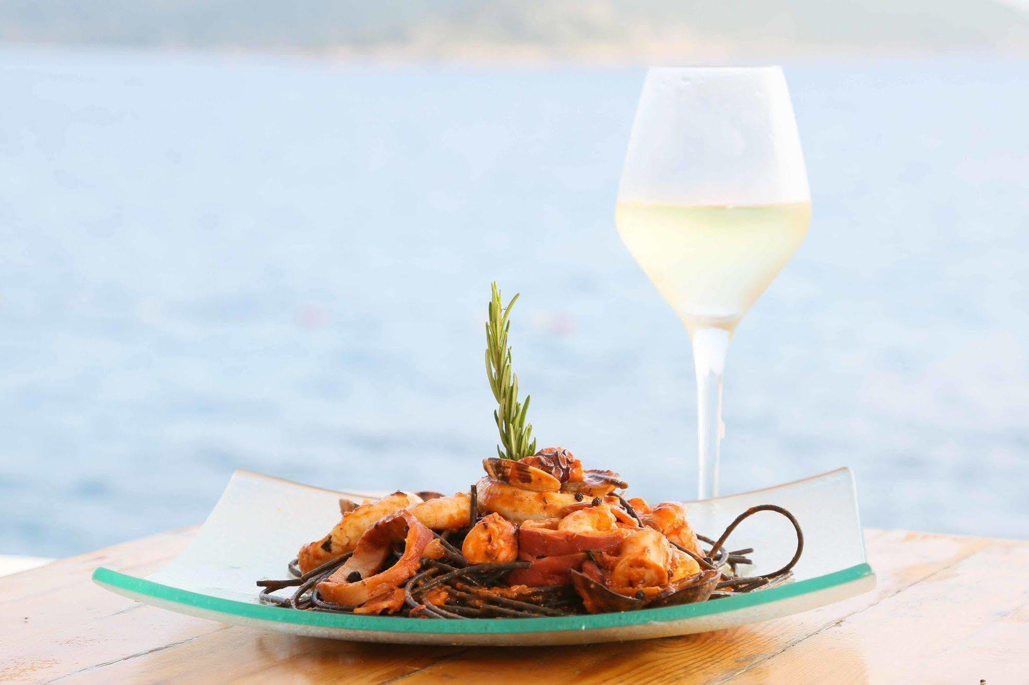 Nur Beach Hotel Kaş Ngoại thất bức ảnh